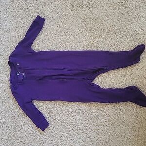 Primary brand purple sleeper 3-6 months